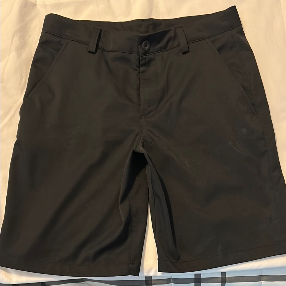 Under Armor Black Shorts